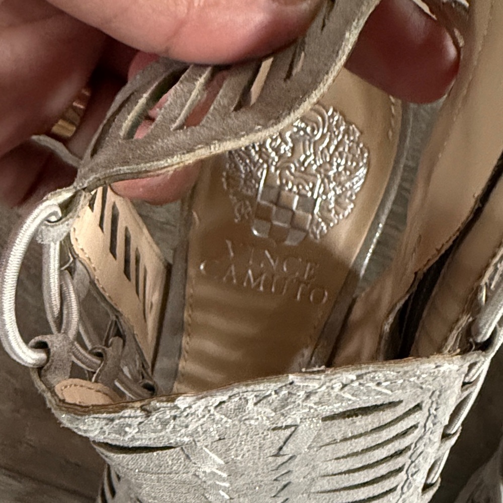 Bundle Women's Gray and Blue Sandals Size 6 - Picture 2 of 8